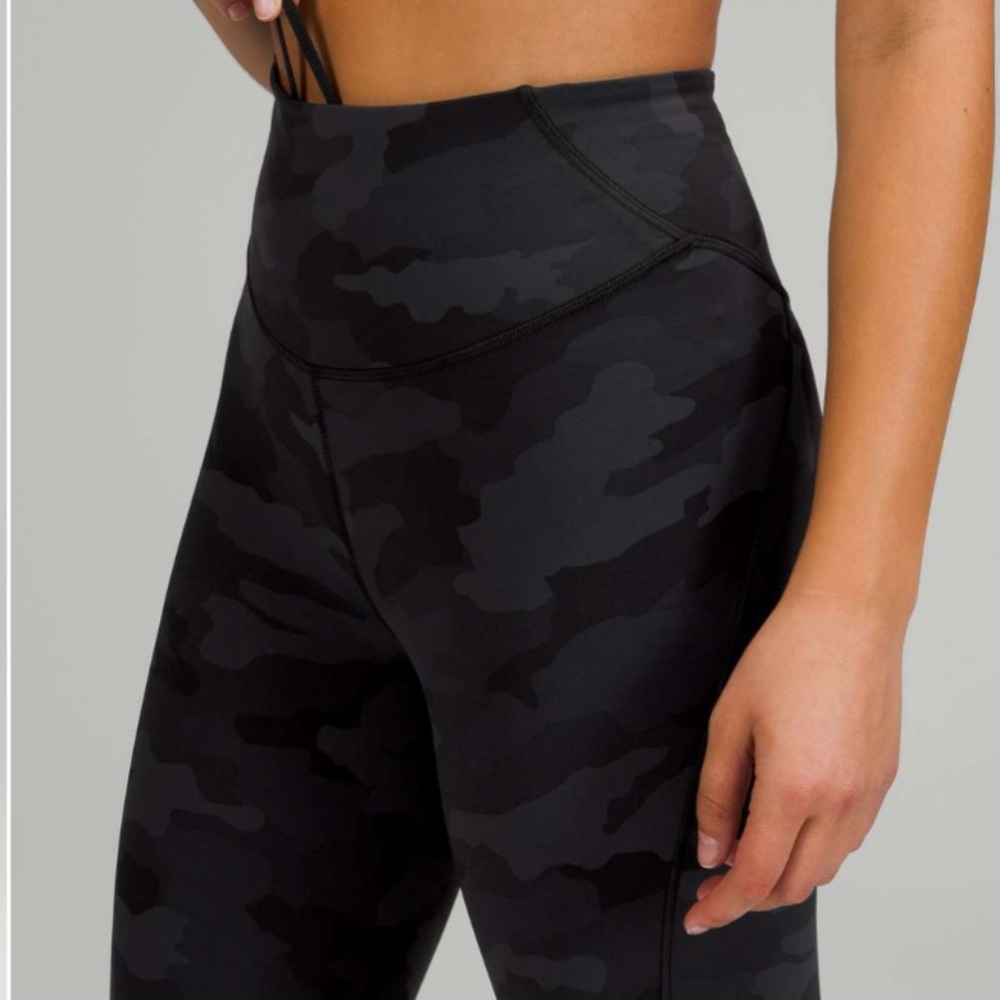 Lululemon Base Pace High-Rise Crop 23"